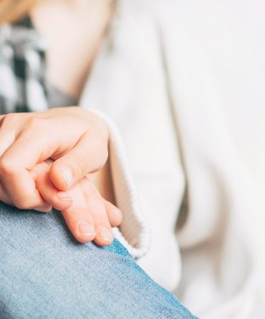 Kobieta cierpiąca na depresję po aborcji