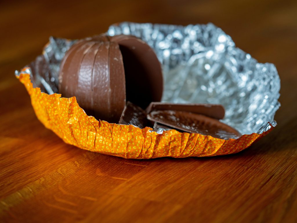 czekoladowe słodycze na halloween - zdjęcie z bliska